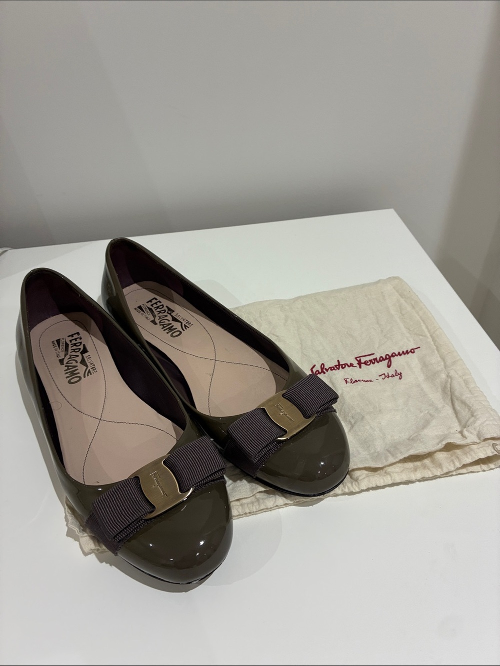 Salvatore Ferragamo Women’s Olive Patent Varina Bow Flats